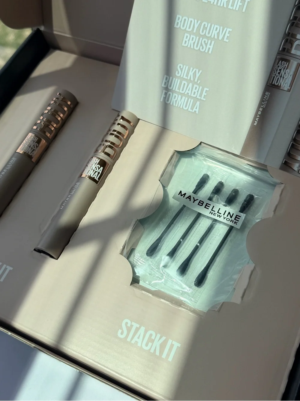 Maybelline Lash Sensational Body Mascara - Taupe Beige
